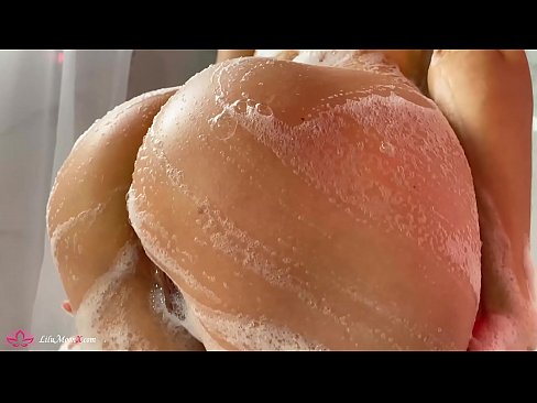 ❤️ Brunette dushda kuchli orgazm uchun vibrator bilan mushukni onanizm qiladi ❤️ Anal video uz.sitevox.top ❌